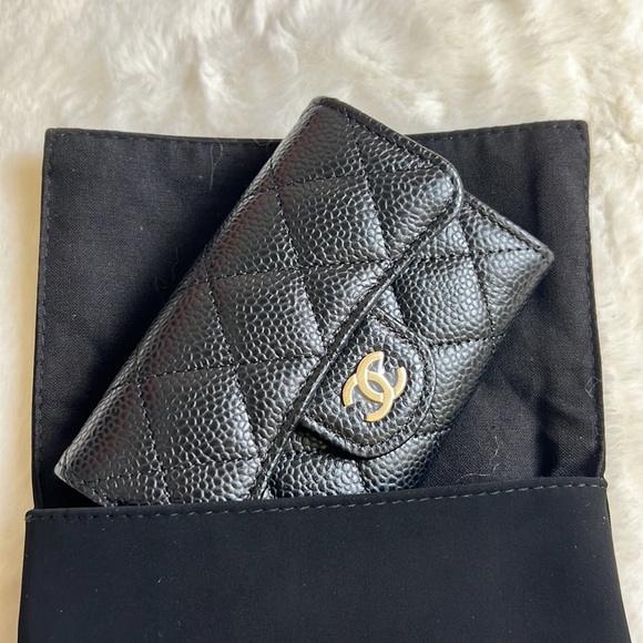 Chanel card holder - Picture 4 of 12